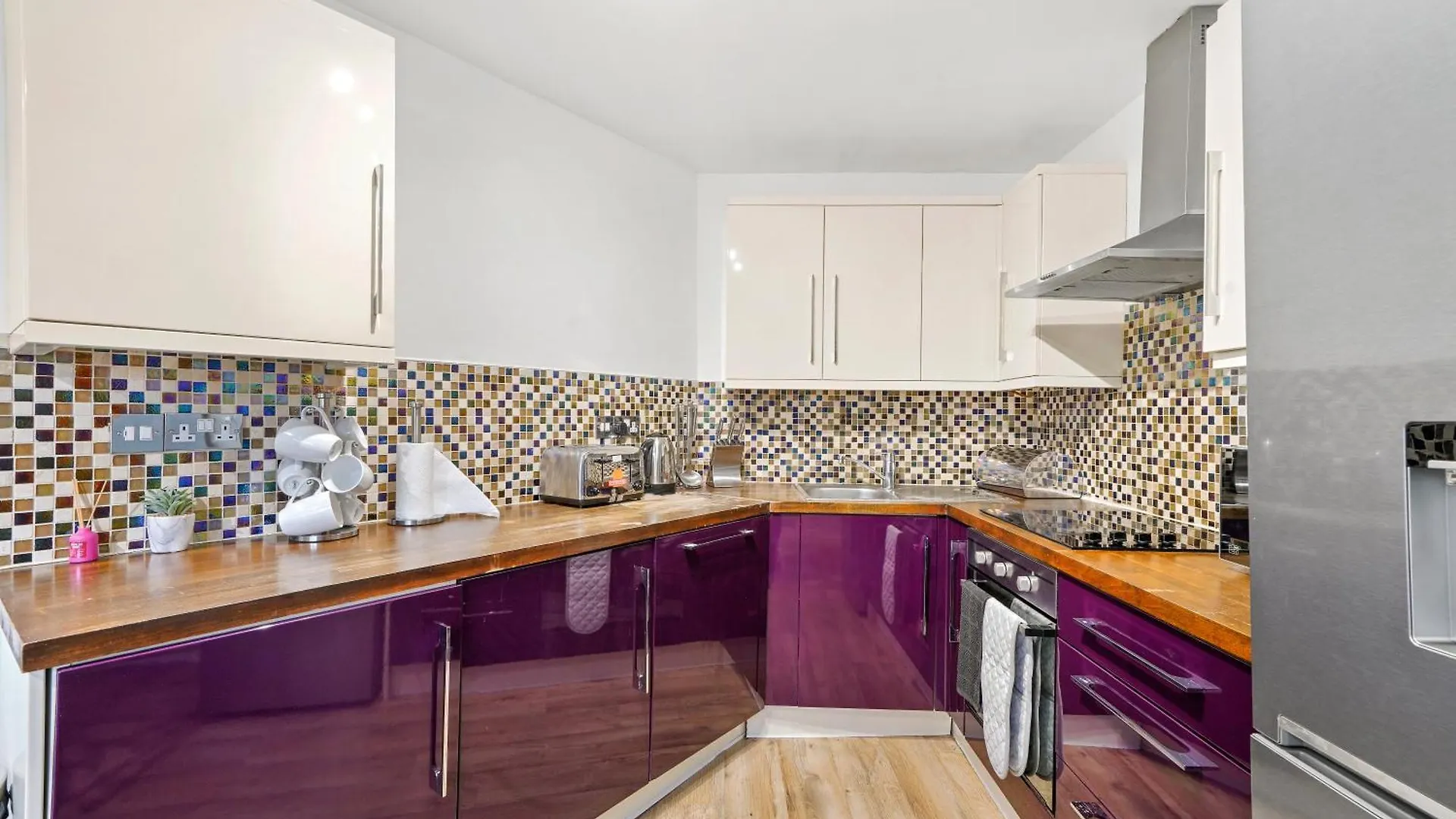 The Penthouse On Iconic Harbourside 0*, Bristol