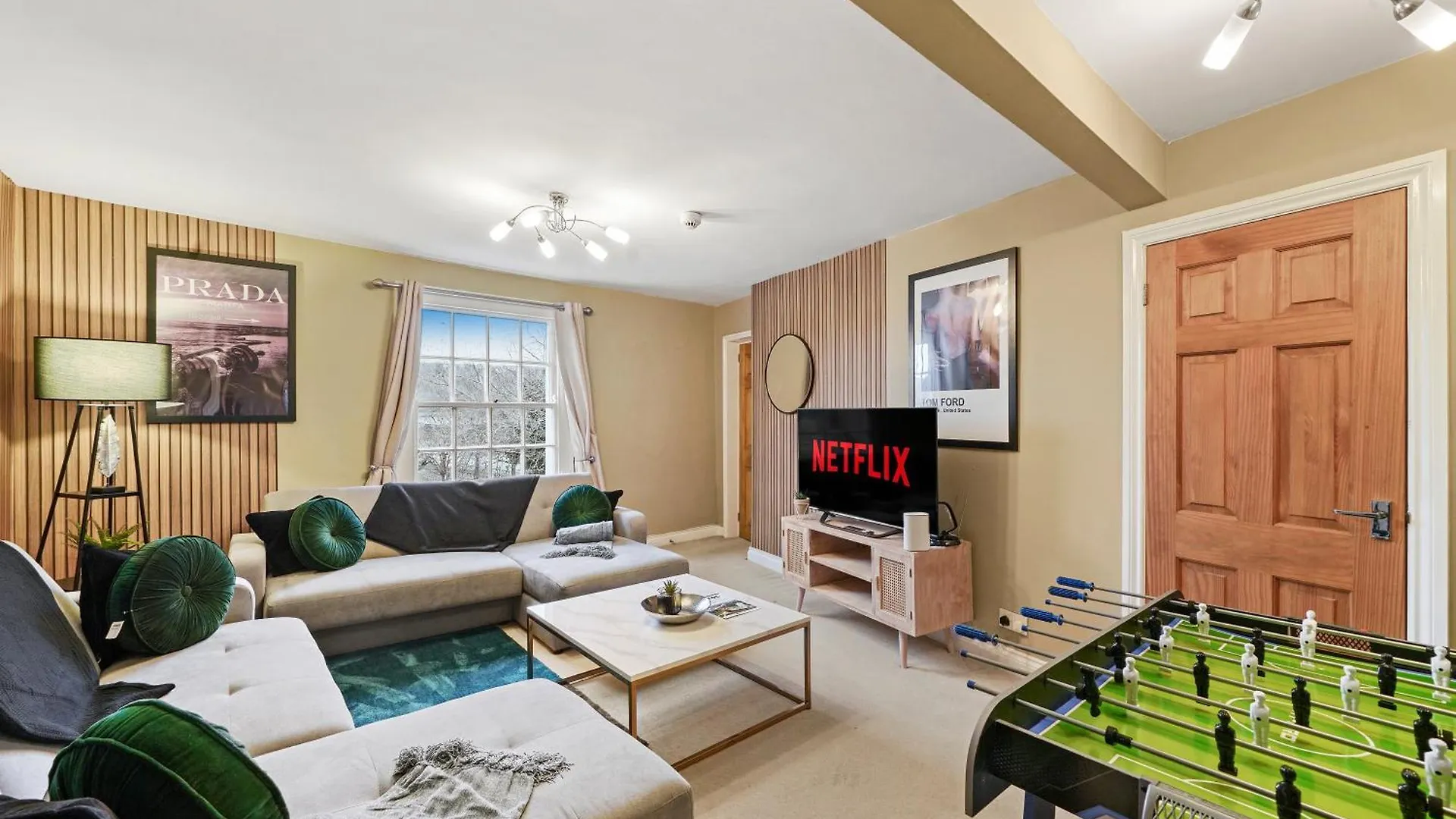 The Penthouse On Iconic Harbourside Apartment Bristol